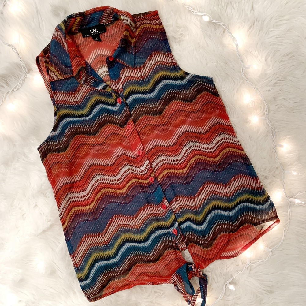 Perfect Statement Tie-Front Tank Top 〰️